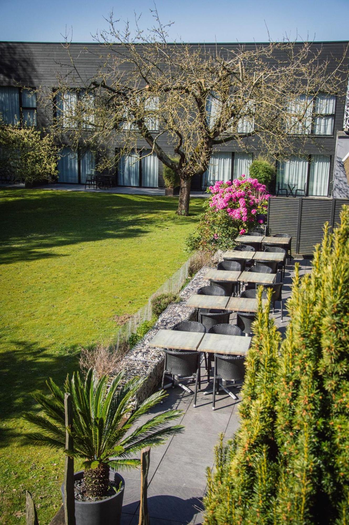 The Originals City, Hotel Les Caps, Saint-Brieuc Est لومبال المظهر الخارجي الصورة